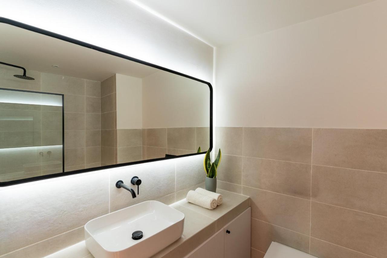Athens Design Suites Экстерьер фото